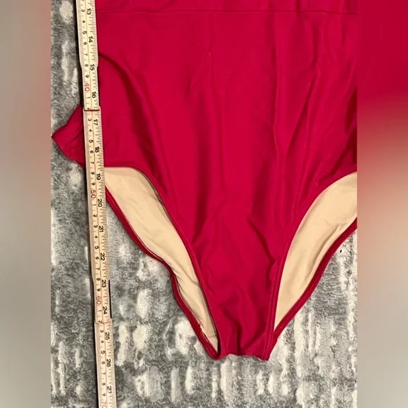 Summersalt The Ruffle Backflip in Summer Berry & Spritz, size 8, EUC - Picture 5 of 9